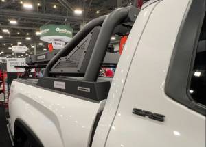 Sport Bar 2.0 with Power Actuated Retractable Light Mount